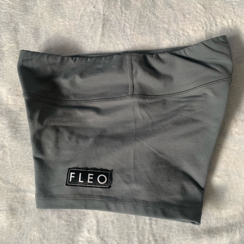 Fleo Crossfit shorts size medium